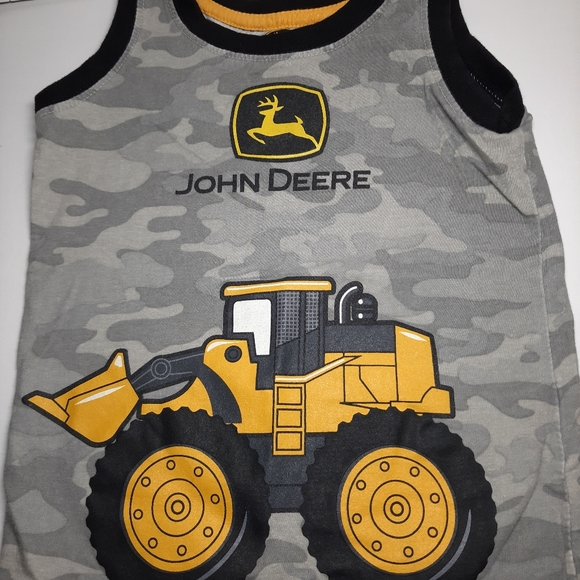John Deere Other - John Deere tank top